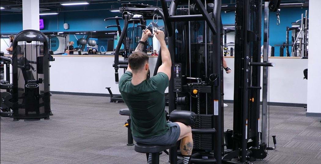 How to do close grip lat pulldowns